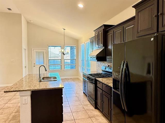 Foto del edificio - 520 Pendennis Dr