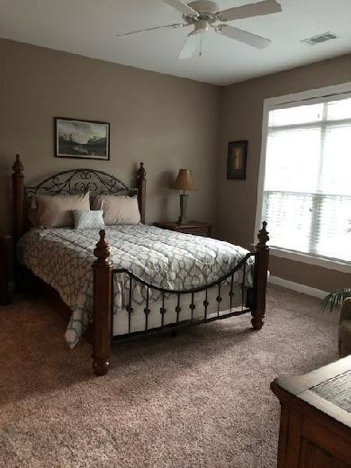 Building Photo - Lake Side Condo for rent