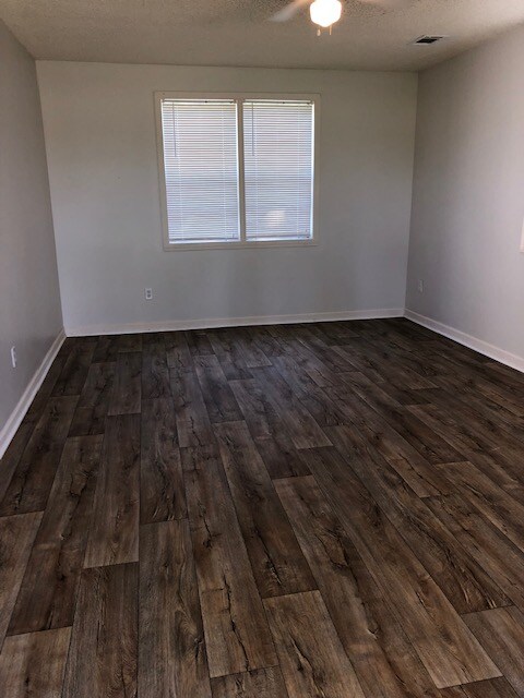 Foto del edificio - 101 E Wacona Dr