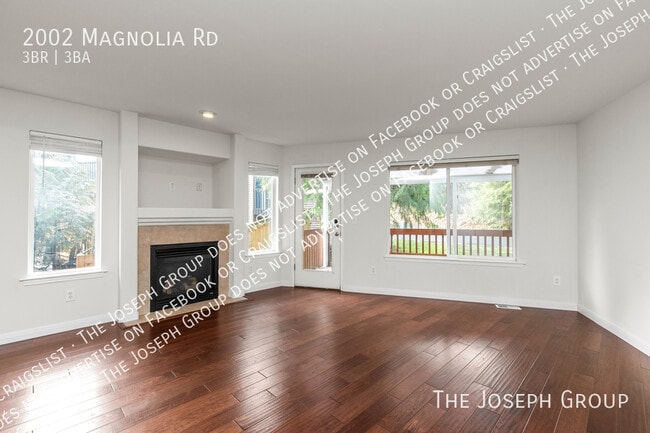 Photo - 2002 Magnolia Rd House