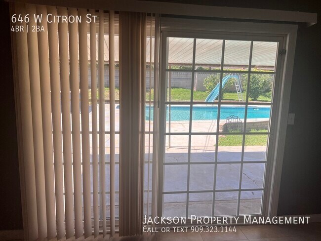 Building Photo - 4 bedroom home In Corona !