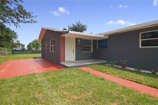 Building Photo - 11717 NW 22nd Ct
