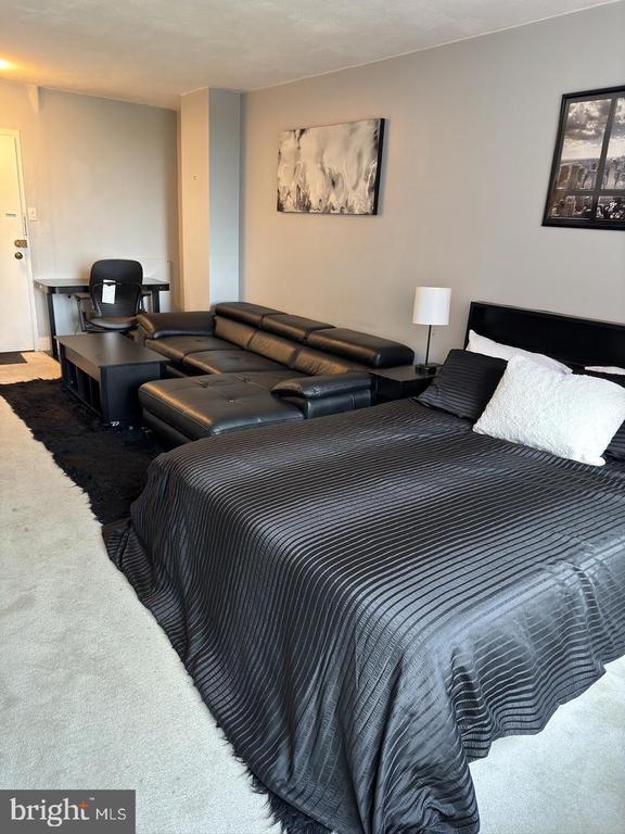 Foto del edificio - 1021 Arlington Blvd