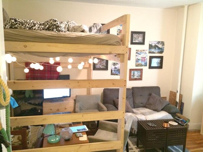 Building Photo - 1193 Boylston St