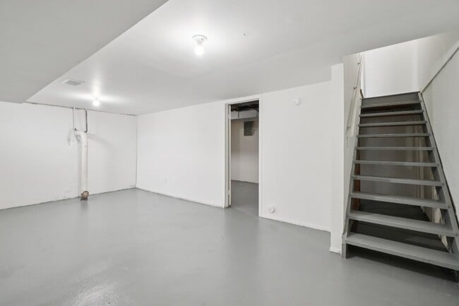 Interior Photo - Beachwood Apartments and Townhomes