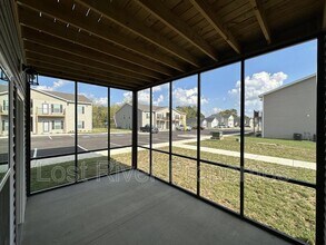 Building Photo - 4496 Wilford Ln