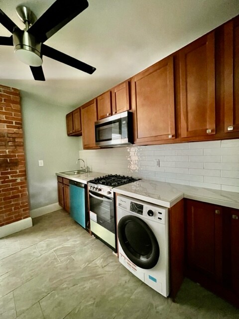 Foto del edificio - 5815 E Liberty Blvd