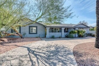 Building Photo - 3415 E Camelback Rd