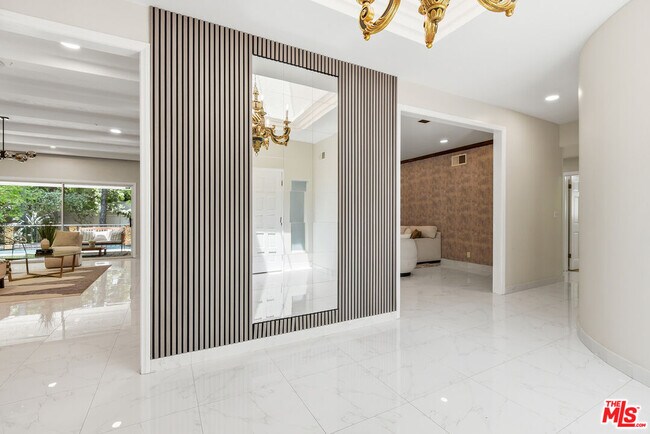 Foto del edificio - 11410 Canton Dr