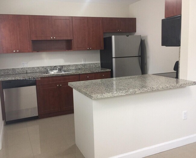 Foto del edificio - 1155 NE 119th St