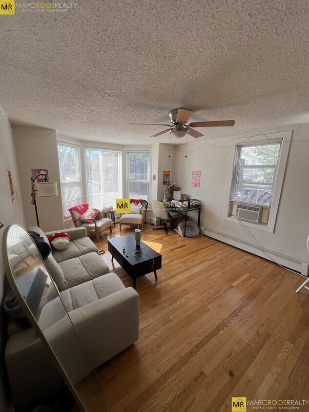 Foto principal - 290 Prospect St