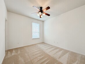 Building Photo - 25322 Alverstone Drive