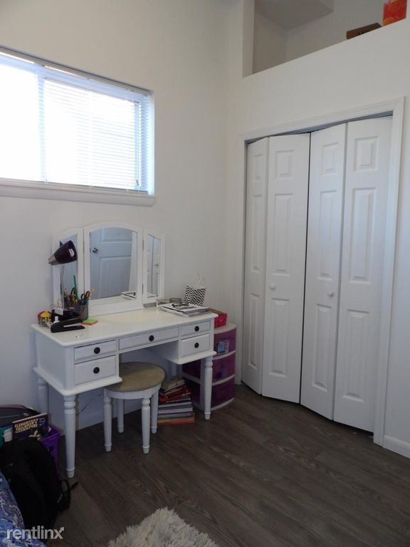 Foto del edificio - 3 br, 2 bath Townhome - 1530 N 17th St 1R