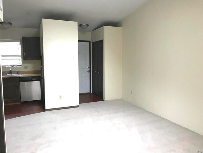 Building Photo - 120 Ashley Dr