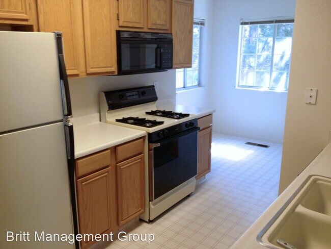 Building Photo - 3 br, 2 bath House - 5064 Cassandra Way