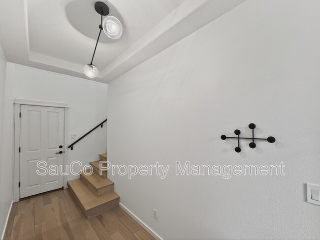 Foto del edificio - 7399 NE Stonewater St