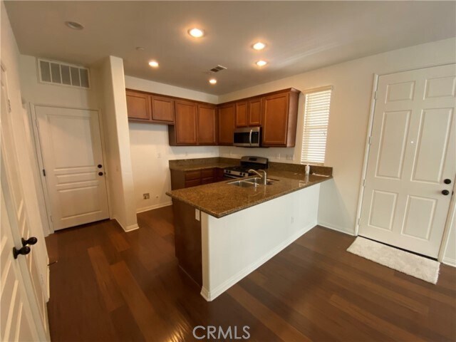 Building Photo - 4231 Via Riviera