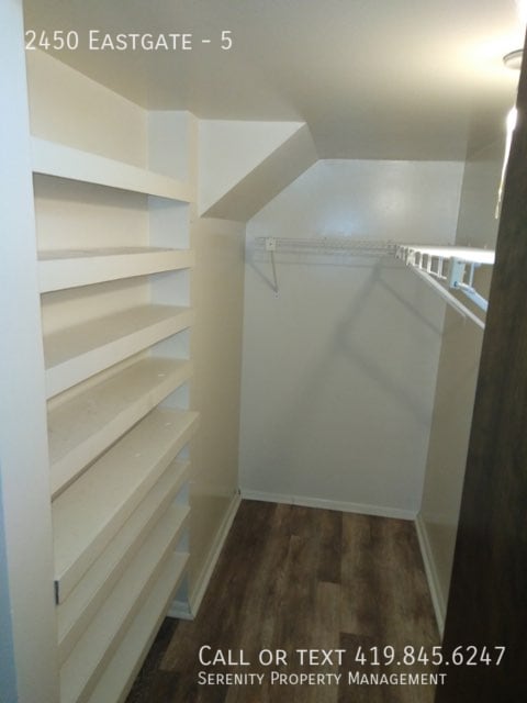 Building Photo - 2450 Eastgate-5