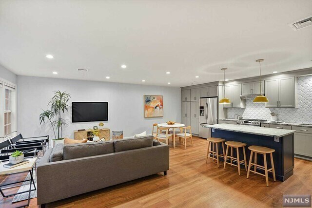 Foto del edificio - 76 Union St