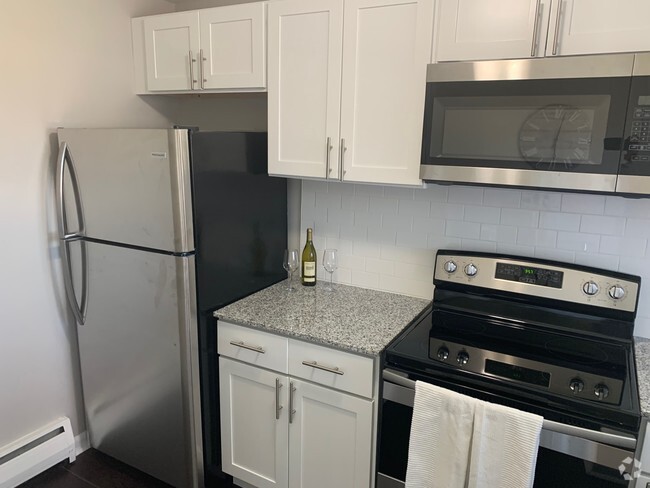 Kitchen - Grandview Apartments
