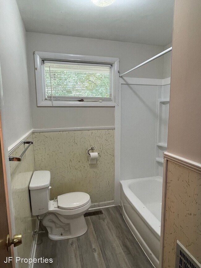 Foto del edificio - 3 br, 1 bath House - 1007 Brookfield Dr