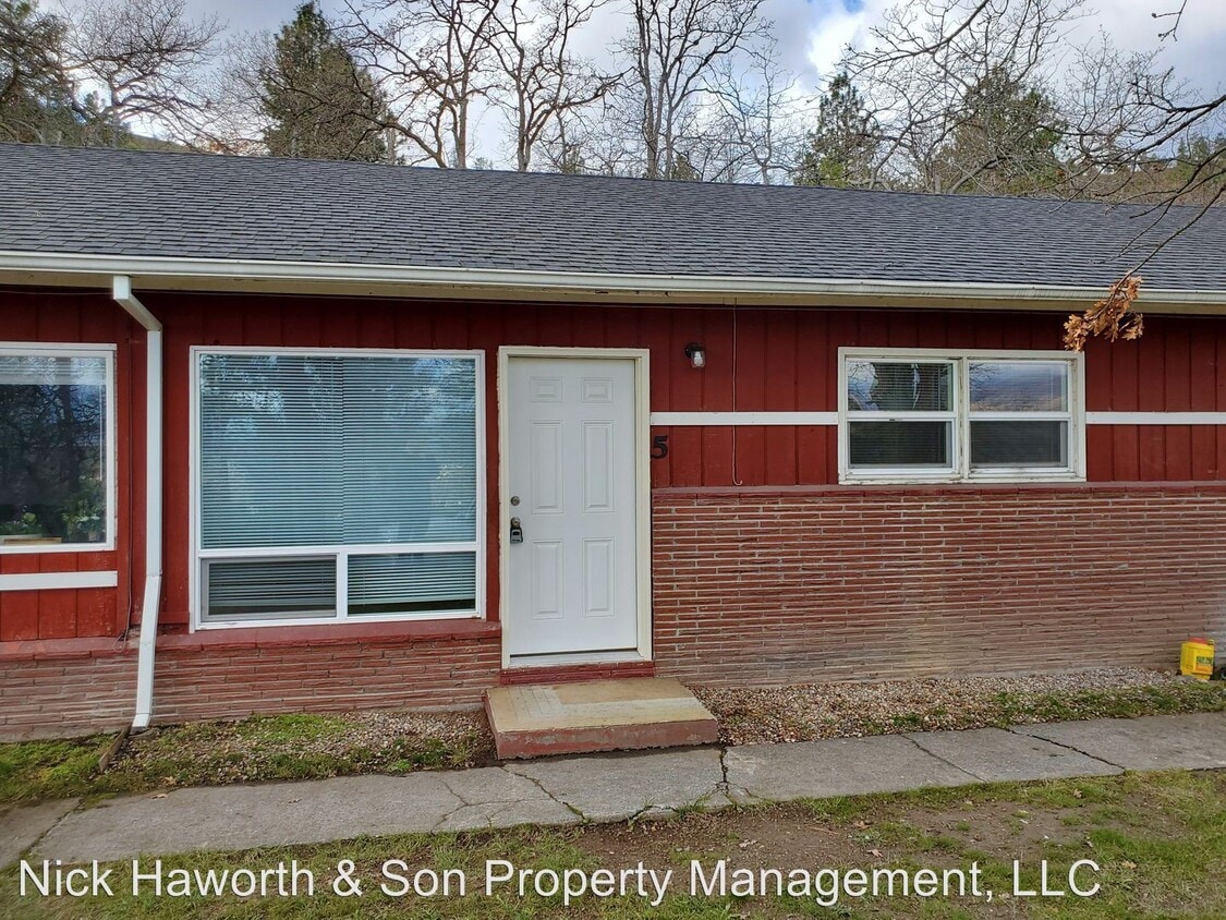 Primary Photo - 3012 W 10th St