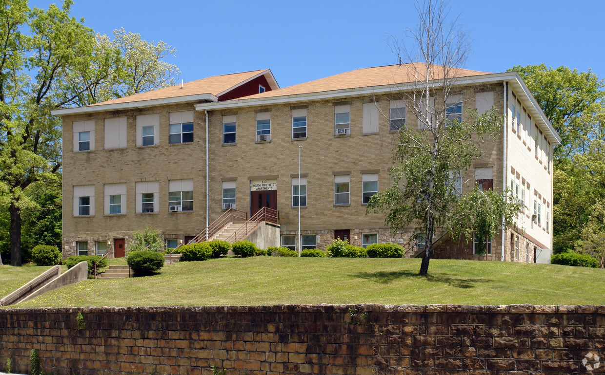 Foto principal - 613 S Fayette St