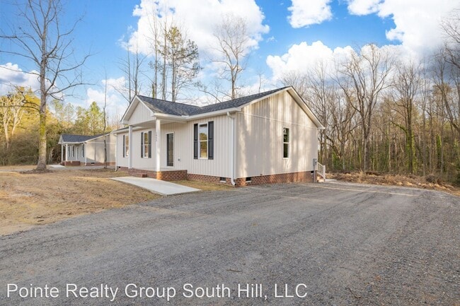 Building Photo - 3 br, 2 bath House - 1052 Pace Drive