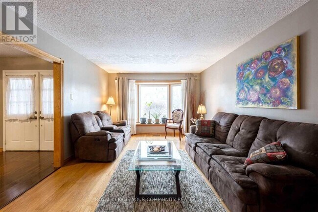 Photo du bâtiment - 770 Leslie Valley Dr