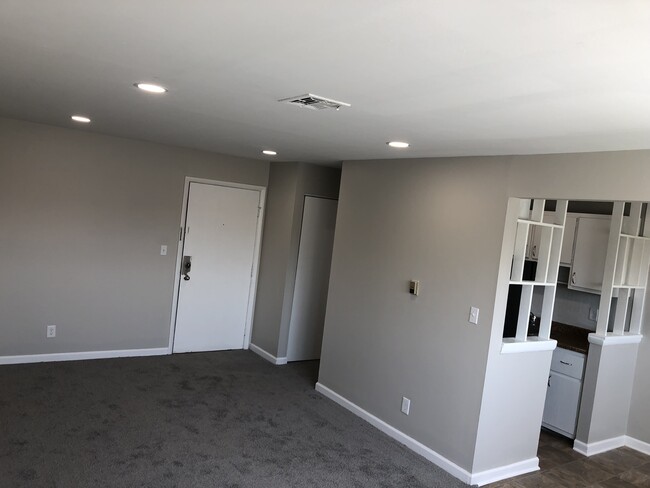 2 Bedroom Living Room - 3656 Seabrook Ave