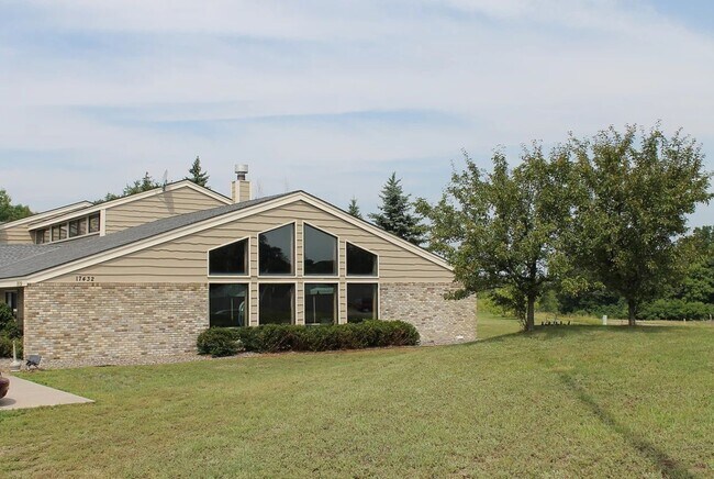 Foto del edificio - Elk River Lodge and Apartments