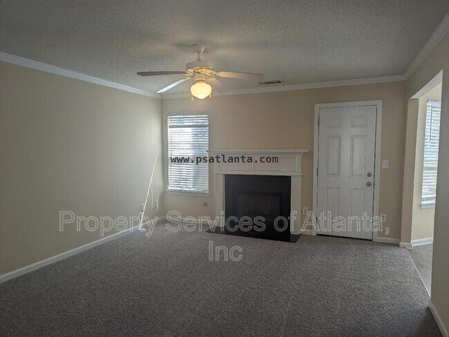 Building Photo - 600 Gonzaga Cir