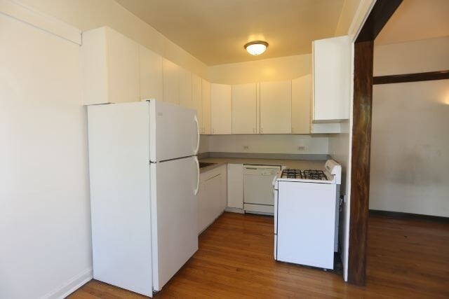 Foto del edificio - 824 W Waveland Ave