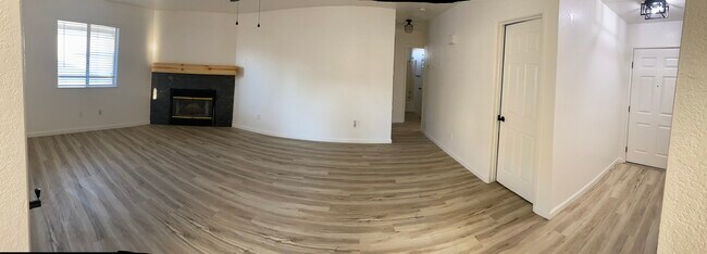 Foto del edificio - 1845 Liberty Ct
