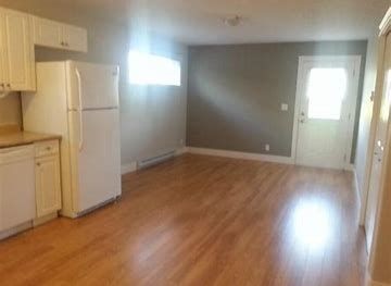 Building Photo - 1046 HOE AVENUE