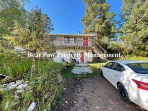 Building Photo - 26132 Center Dr
