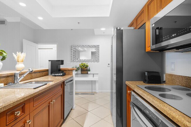 Foto del edificio - 347 N New River Dr E