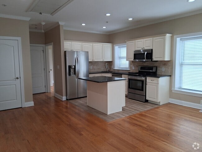 Building Photo - 508 Philadelphia Pike