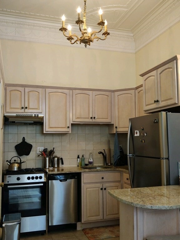 Building Photo - 63 Marlborough St