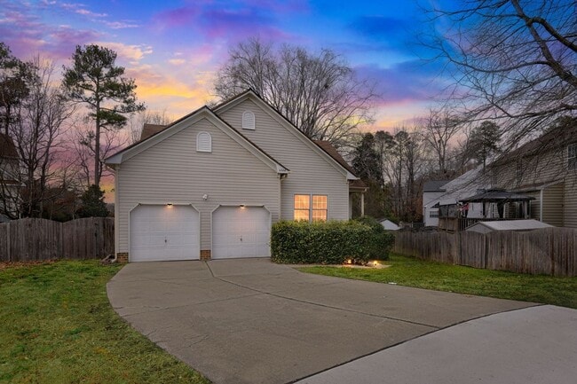 6044 Steeplechase Ln