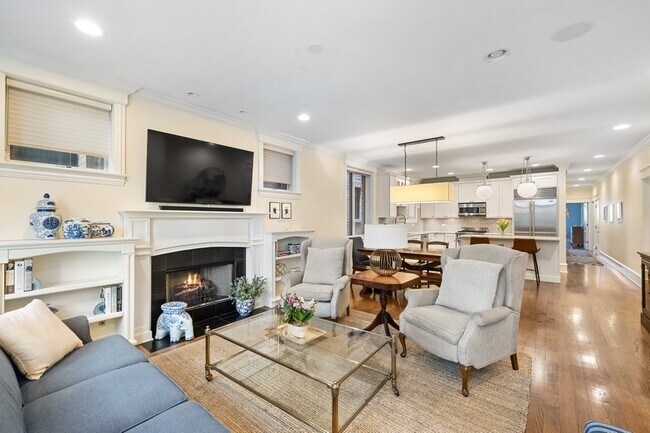 Building Photo - 2714 N Lehmann Ct