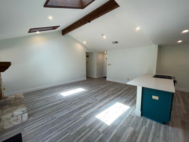 Building Photo - Gorgeous Round Rock Home - Come See TODAY!