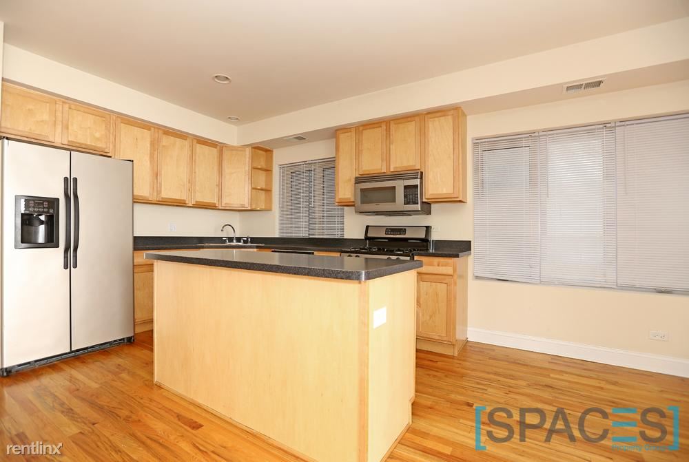 Primary Photo - 1802 W Belmont Ave