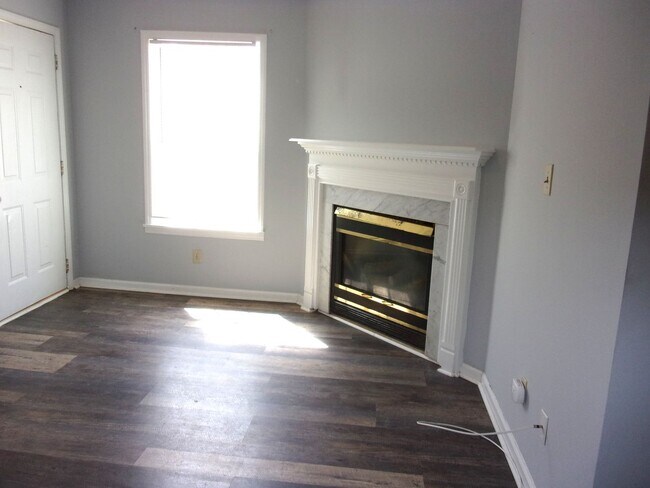 Foto del edificio - Ground Floor 2 Bedroom 2 Bath Condo in Farmington Hills