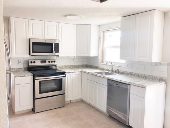 Foto del edificio - 7224 Potomac Dr