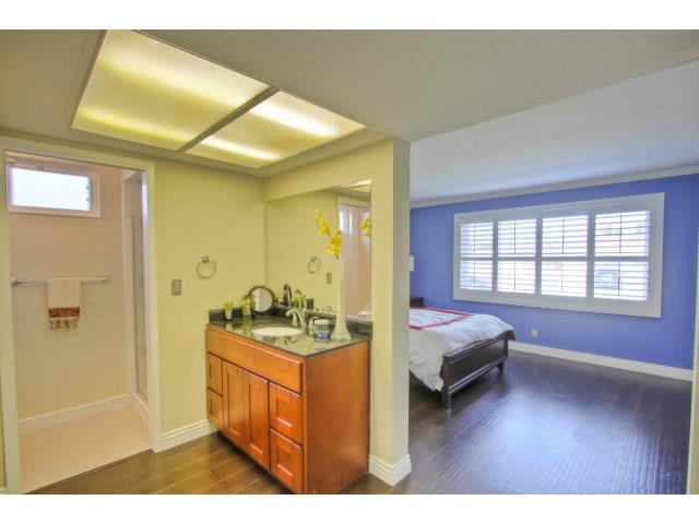 Building Photo - 1608 Rebel Way