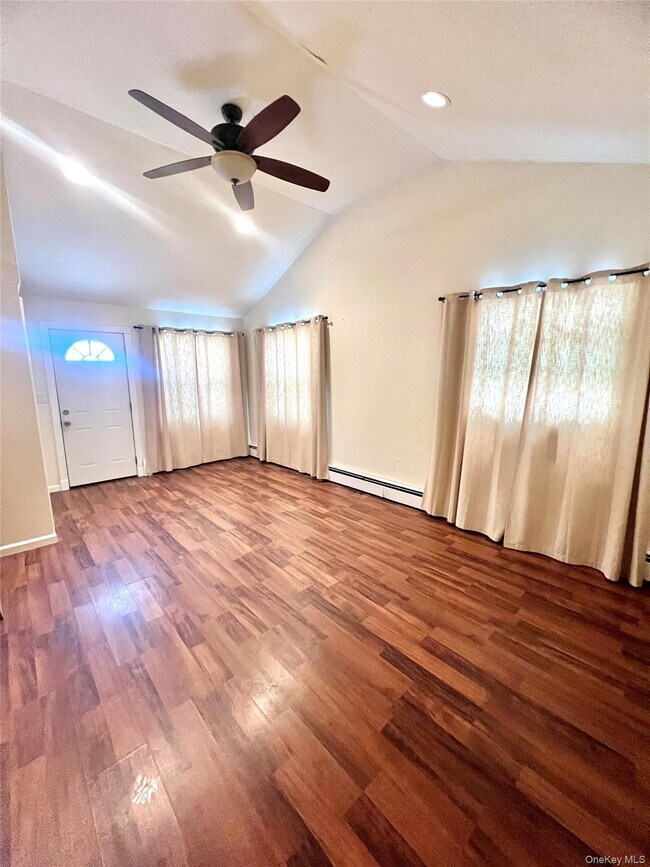 Foto del edificio - 22 Canal Dr