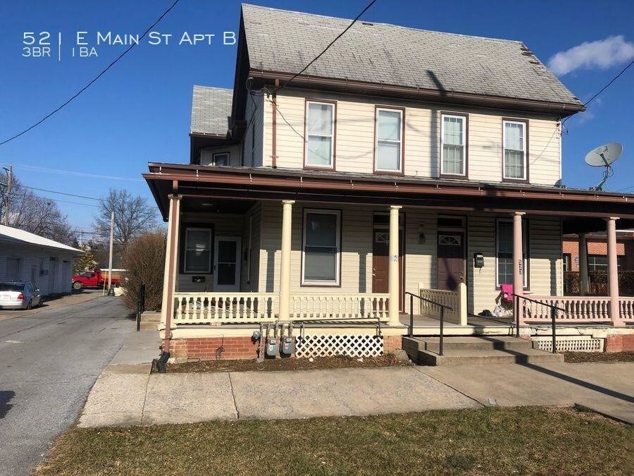 521 E Main St Unit B, Palmyra, PA 17078 Room for Rent in Palmyra, PA