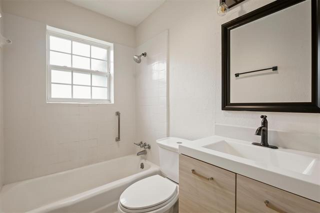 Foto del edificio - 1729 Sherrye Dr