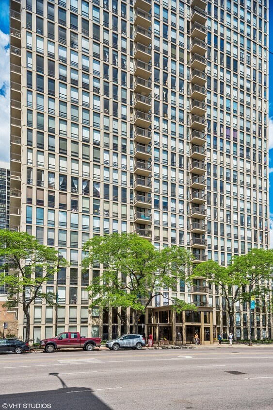 1660 N LaSalle Dr Unit 3405, Chicago, IL 60614 Condo for Rent in Chicago, IL